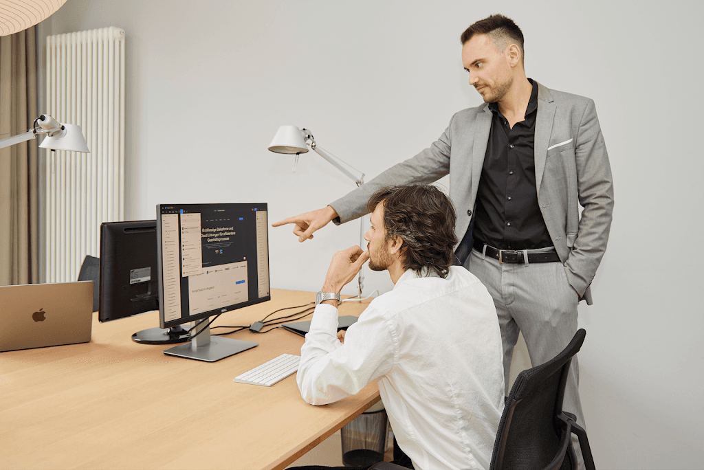 RocketSites Web GmbH