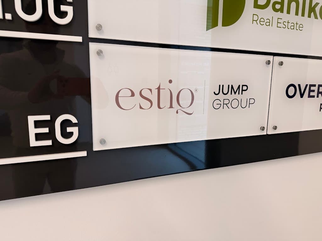 ESTIQ® Praxismarketing für Plastische Chirurgen